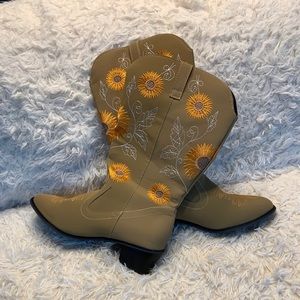 Sunflower Accented Cowgirl Boots